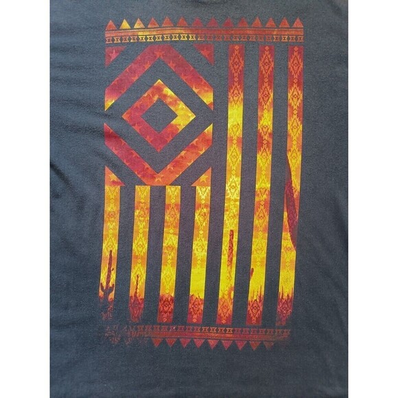 Native American Tribal Flag T-Shirt Men's Size XL Black Graphic Short Sleeve - Picture 2 of 7
